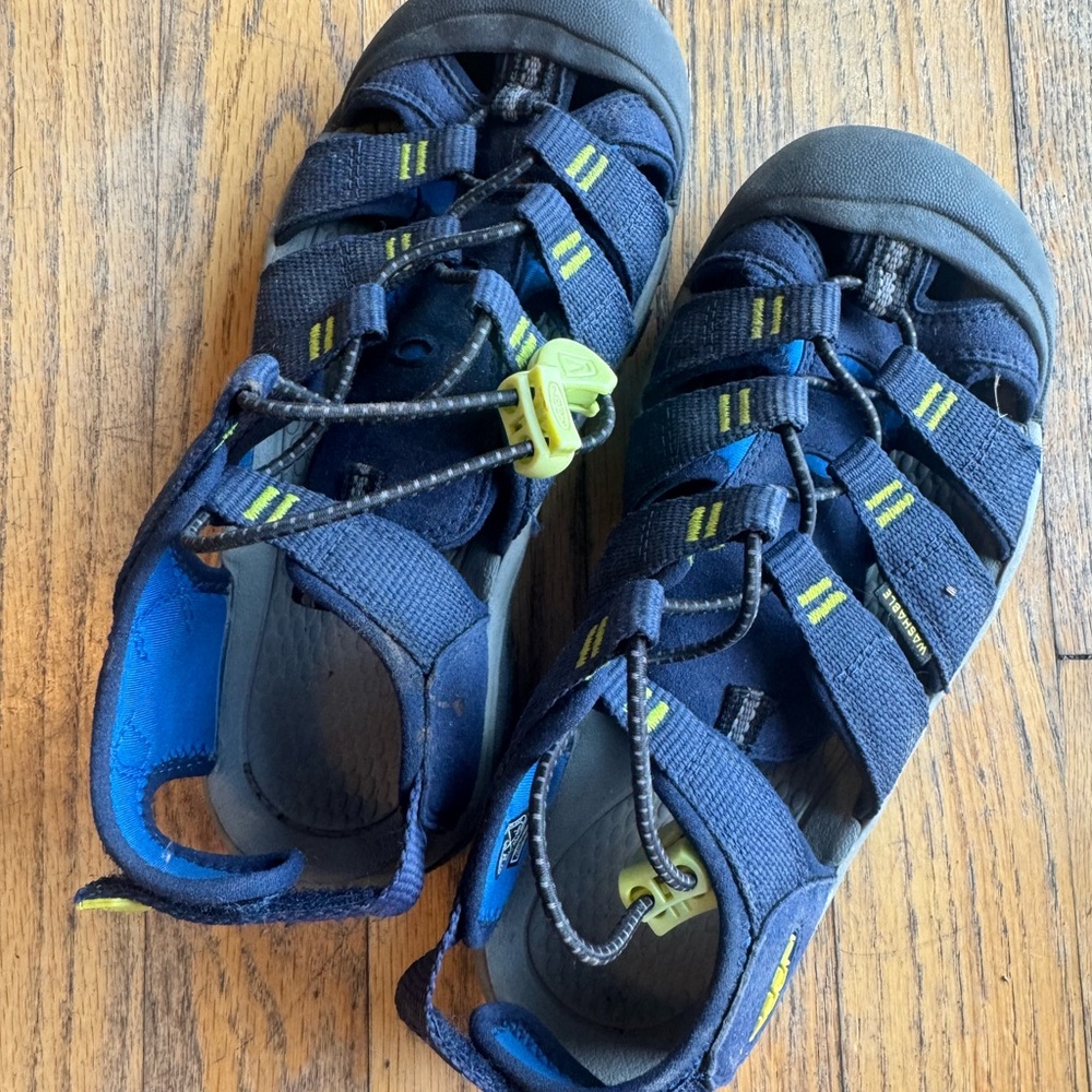 KEENS Navy Blue Outdoor Sandals with Quick-Lock Lace